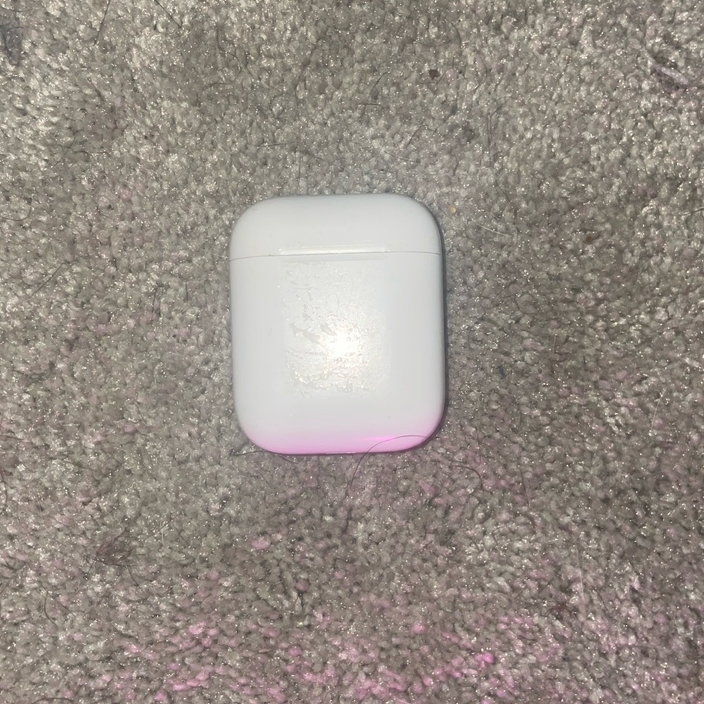 AirPods gently used